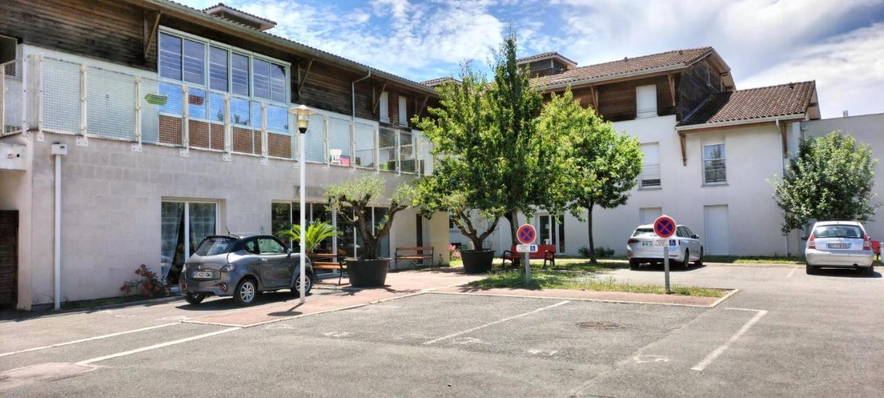 Villa Rose De Mons - Residence Services Senior 拉布雷德 外观 照片