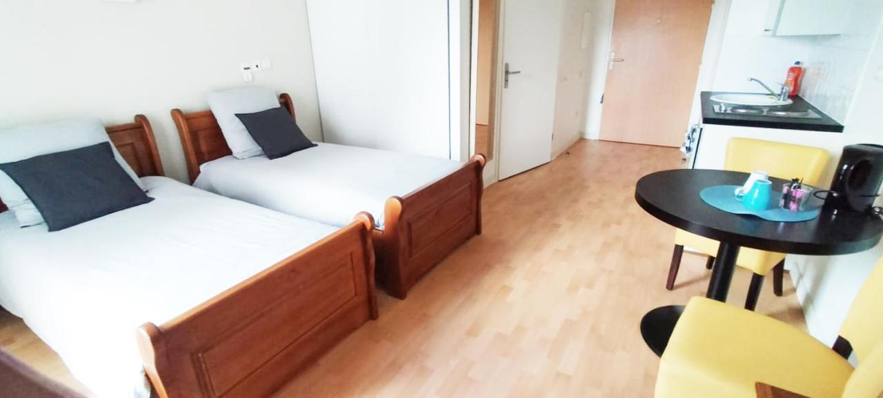 Villa Rose De Mons - Residence Services Senior 拉布雷德 外观 照片